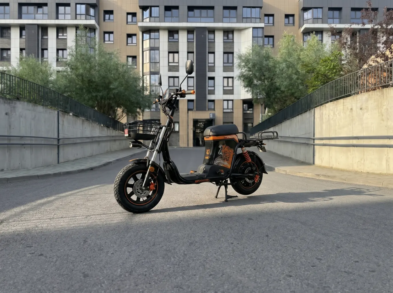 Электровелосипед Velorent для курьеров